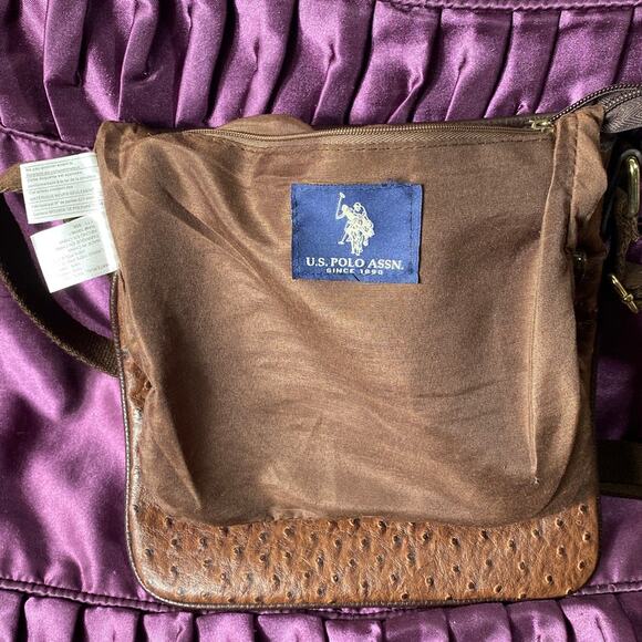 US Polo Assn Faux Ostrich Reptile Vinyl Brown crossbody Embossed two tone bag - Picture 13 of 16